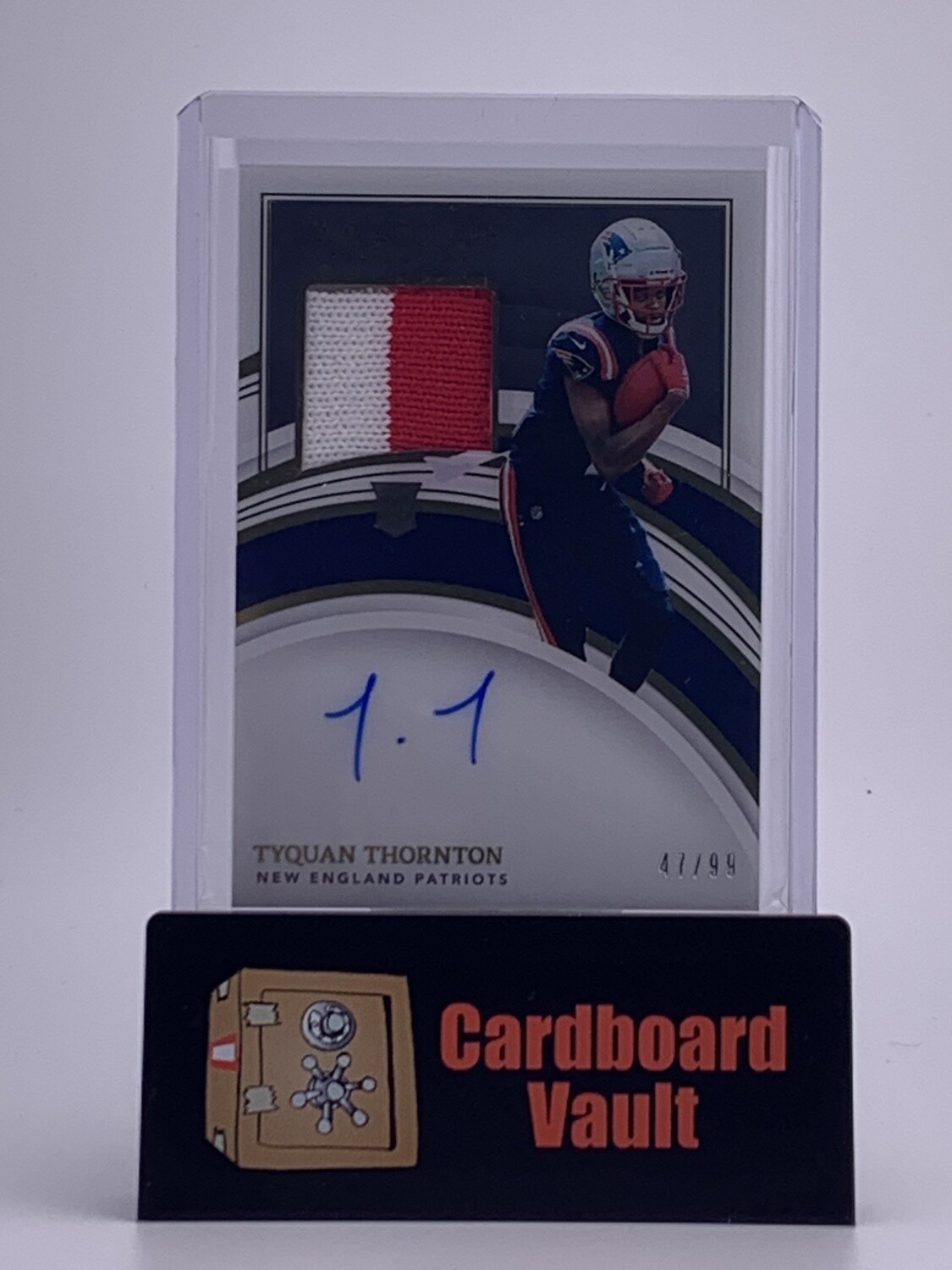 2022 Immaculate Tyquan Thornton Dual Color Rookie Patch Autograph No. 117 47/99