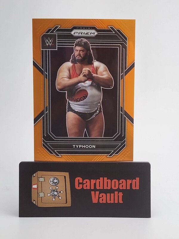 2023 Prizm WWE Typhoon #152 Orange 31/99