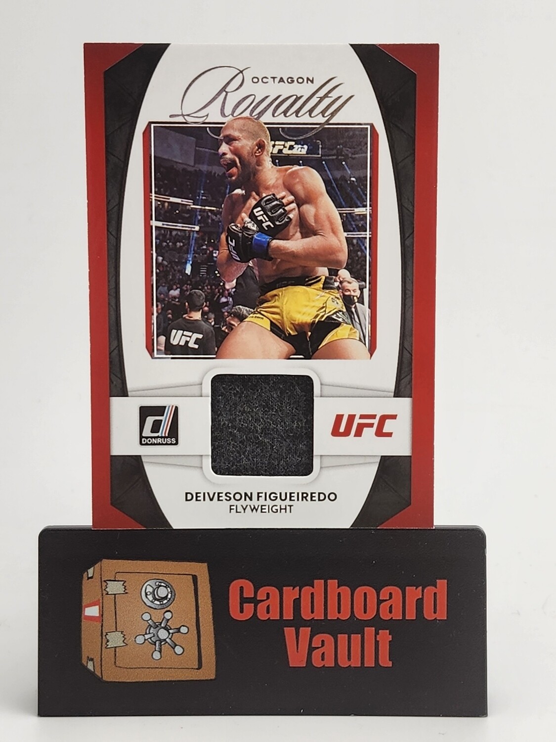 2023 Donruss UFC Prizm Deiveson Figueiredo Octagon Royalty #OR-DFG