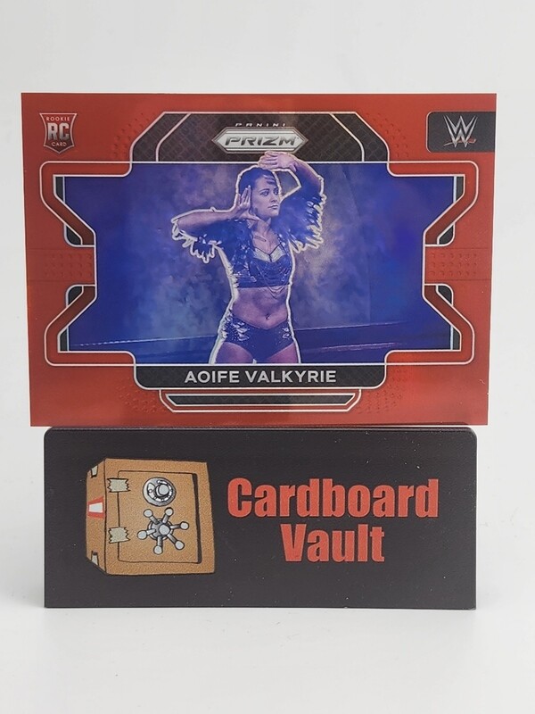 2022 Prizm WWE Aoife Valkyrie #67 Red 286/299