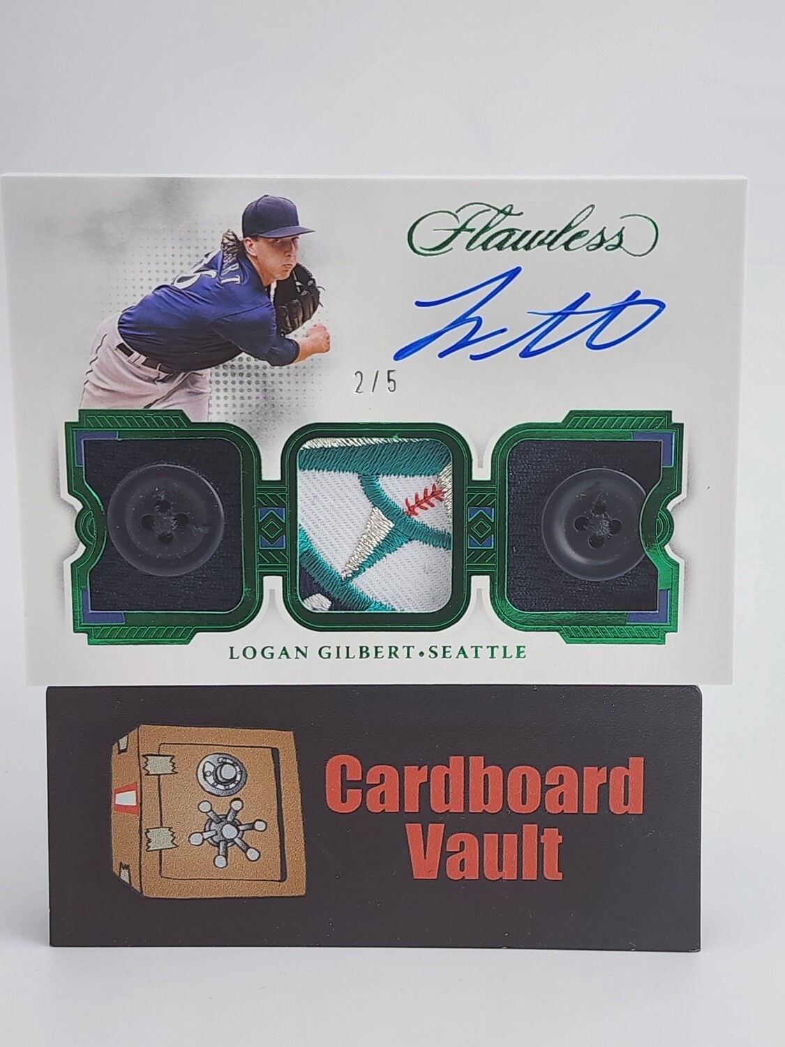 2022 Flawless Logan Gilbert Triple Relic Autograph #TPA-LG 2/5