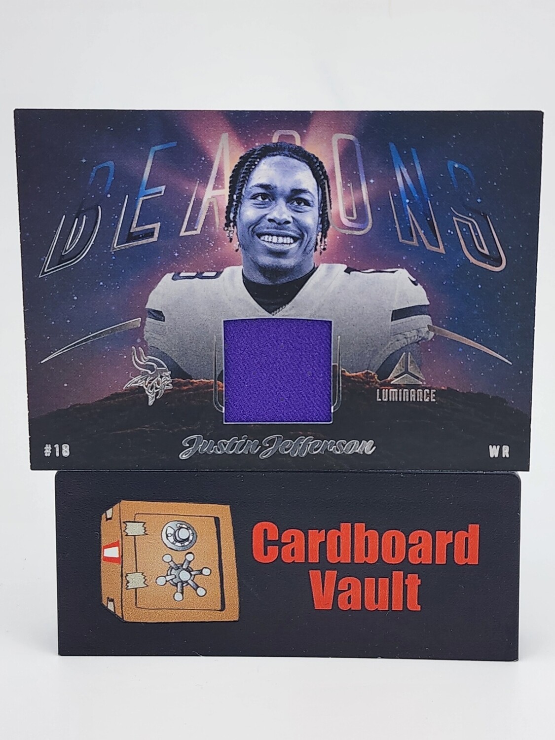 2023 Luminance Beacons Justin Jefferson Relic  #B-16