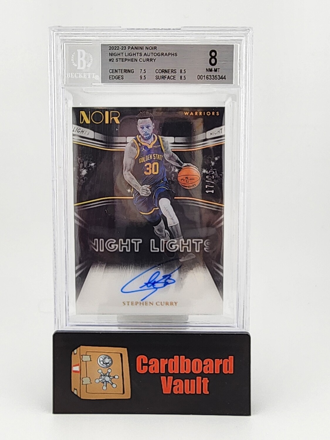 2022-23 Noir  Stephen Curry Night Lights Autograph #NLA-SCU 17/25 Beckett 8 0016335344