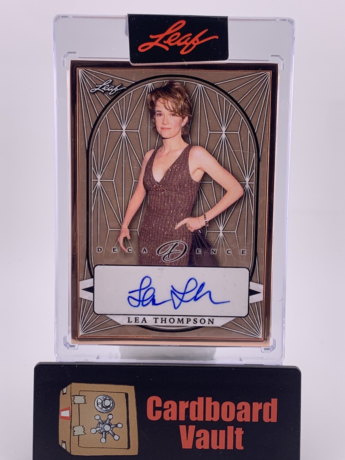 2023 Leaf Decadence Lea Thompson Autograph BA-LT1 8/10 Bronze