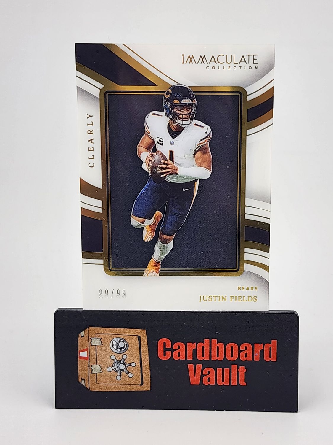 2023 Immaculate Justin Fields Clearly Patch #CIJ-JF 99/99