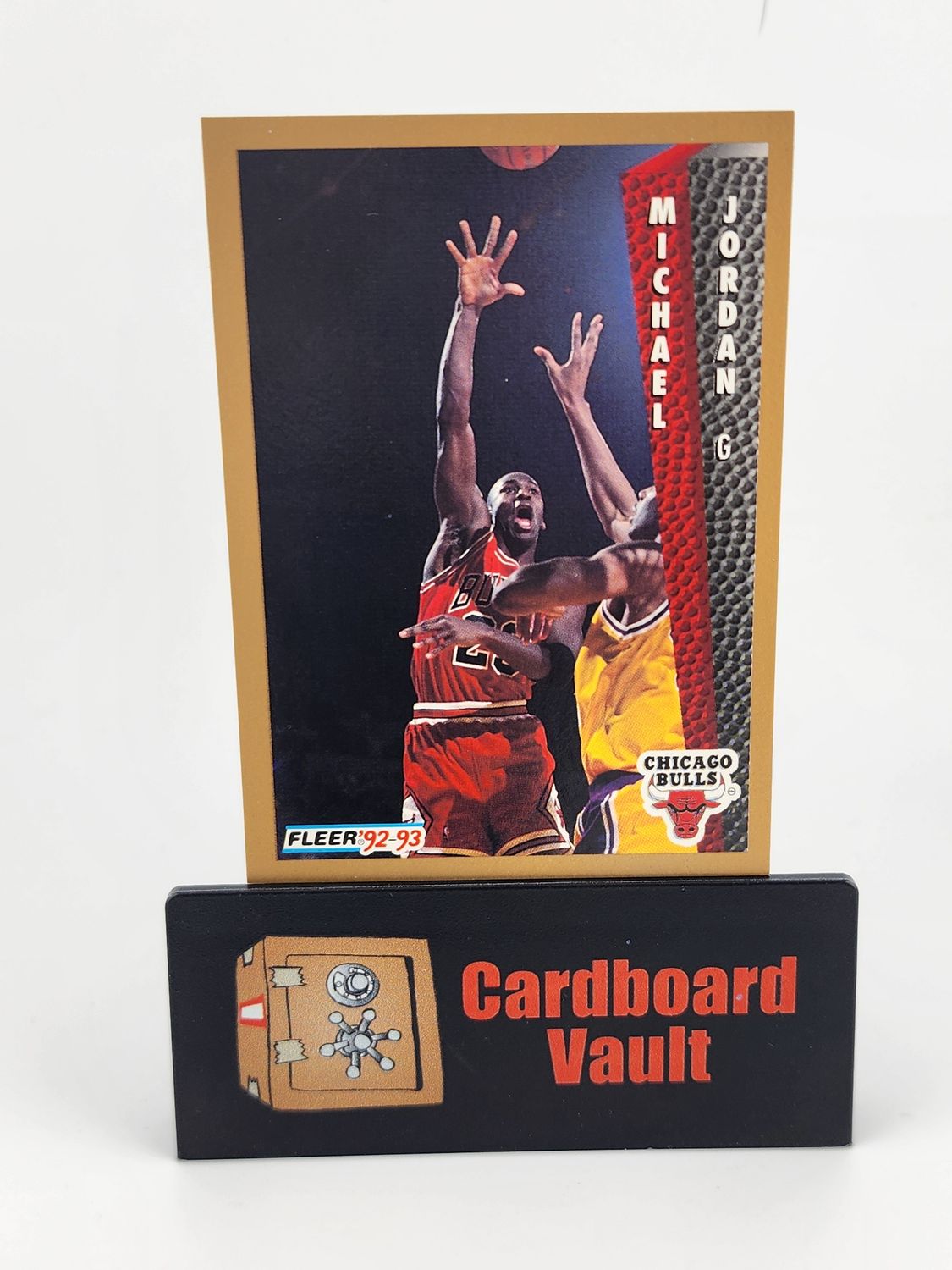 1992-93 Fleer Michael Jordan No. 32