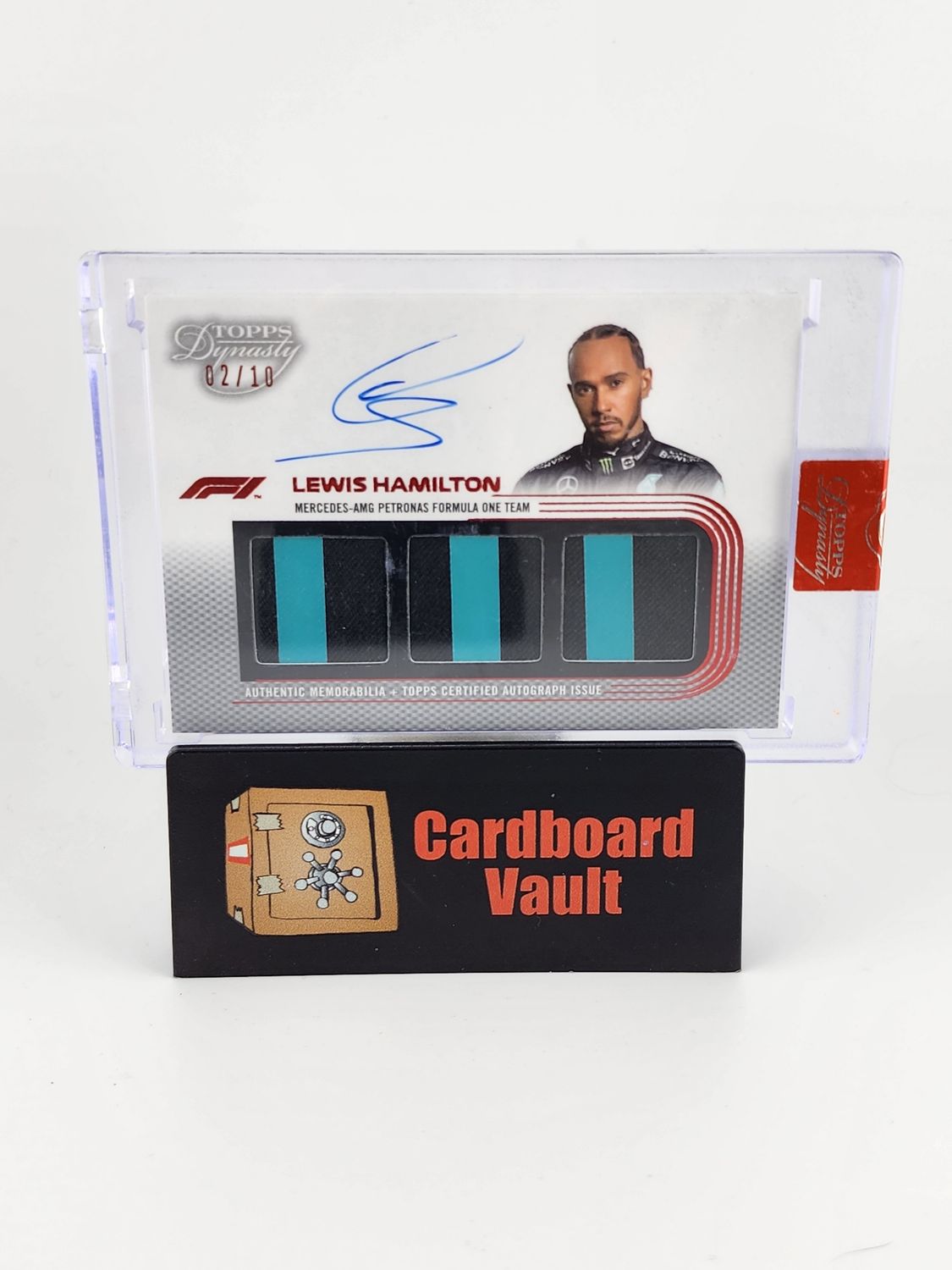 2022 Topps Dynasty Lewis Hamilton Dynasty Triple Relic Autograph #SDTRA-LH 2/10