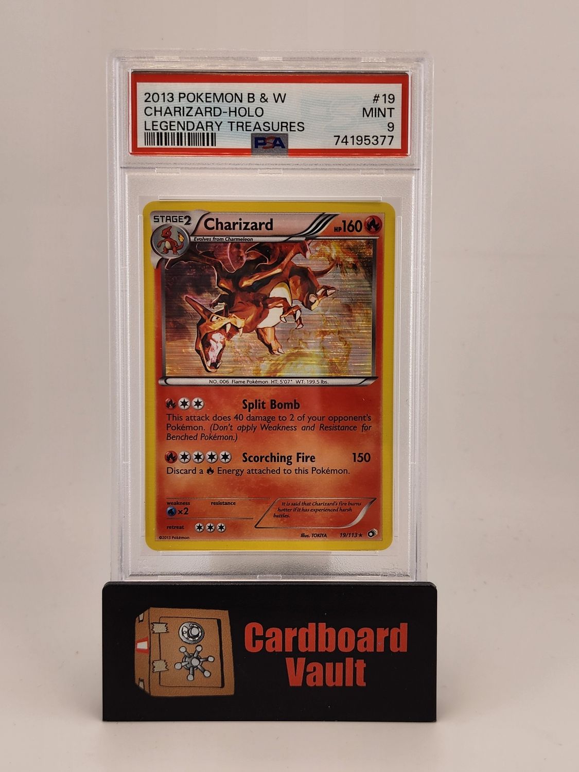 2013 Pokémon B&amp;W Charizard Holo 19/113 PSA 9 74195377