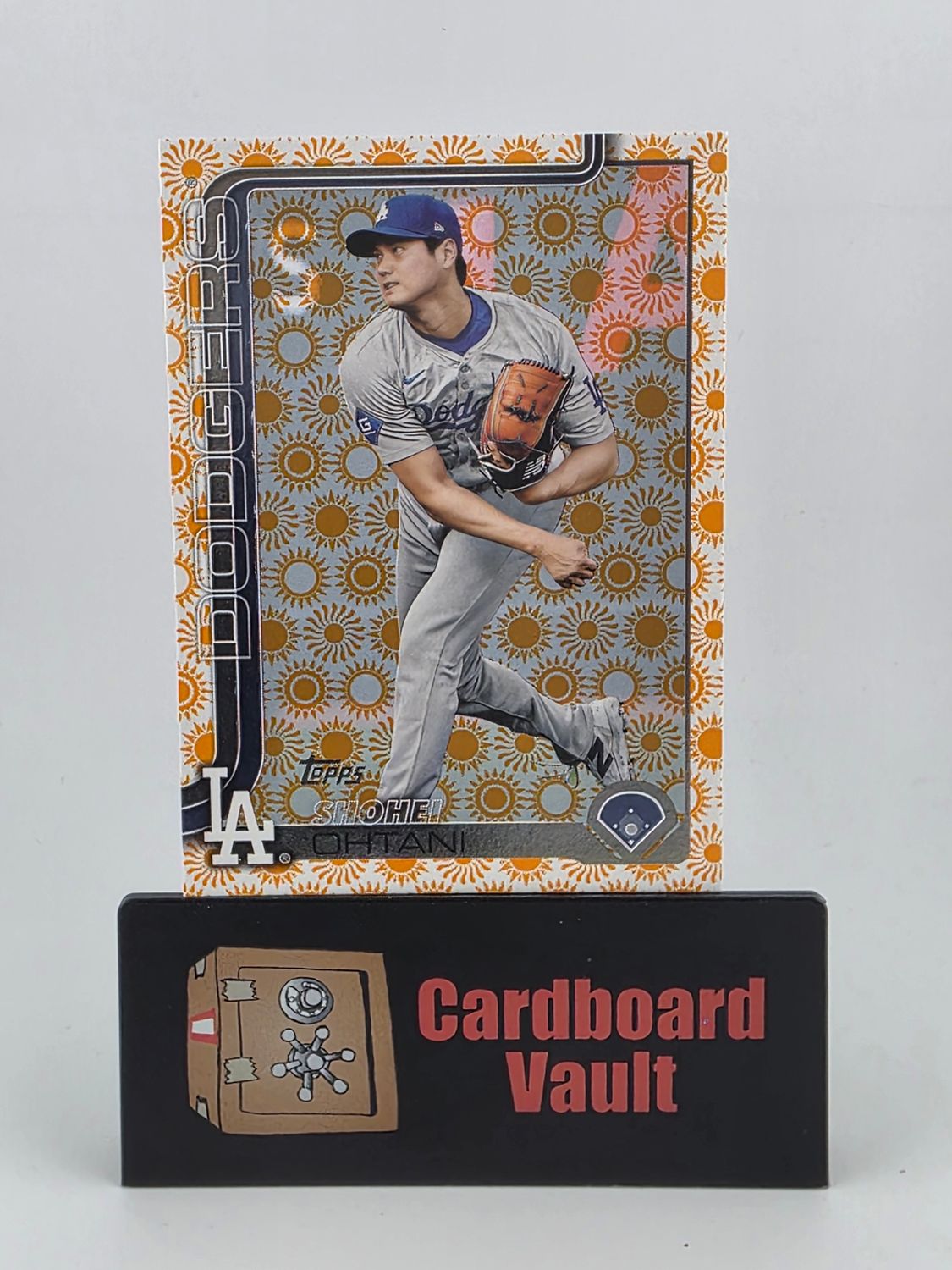 2025 Topps Series 2 Shohei Ohtani Holiday Sun Parallel  #400