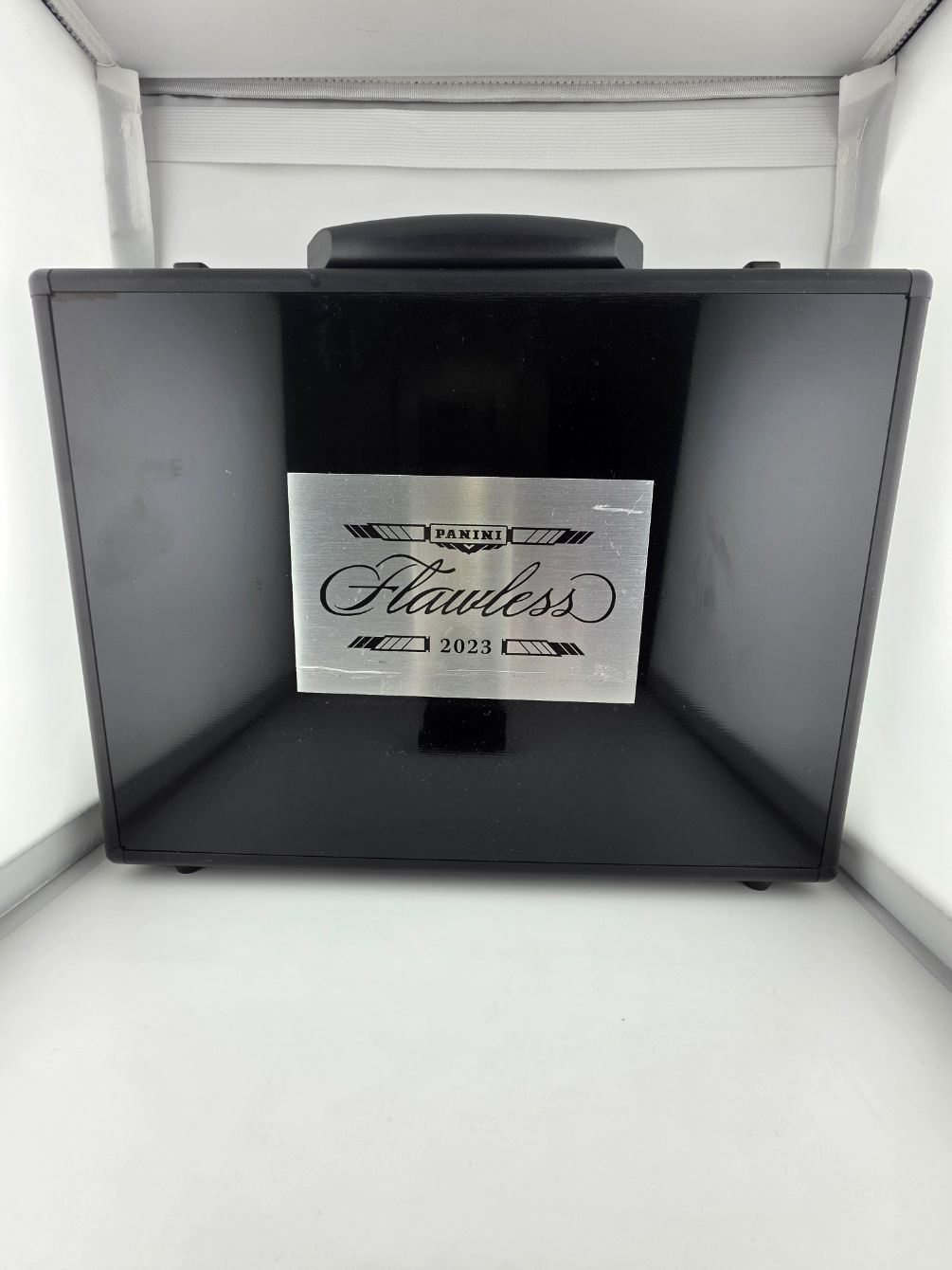 2023 Flawless Baseball EMPTY BRIEFCASE NO CARDS Scratch On Cover-See Photos Keys Included