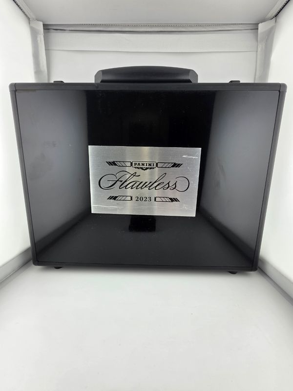 2023 Flawless Baseball EMPTY BRIEFCASE NO CARDS Scratch On Cover-See Photos Keys Included