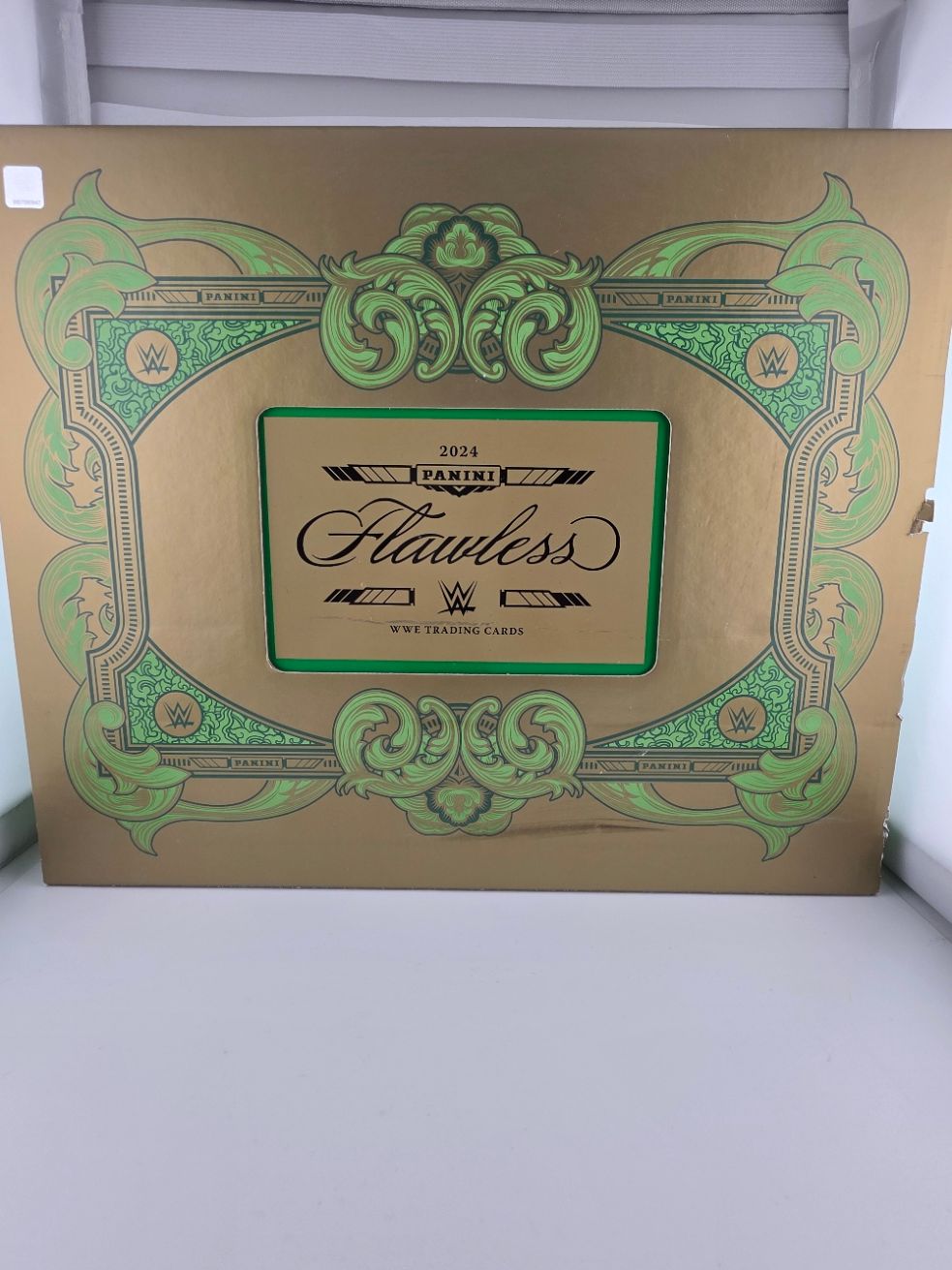 2024 Flawless WWE EMPTY BRIEFCASE NO CARDS Scratch On Cover-See Photos Keys Included