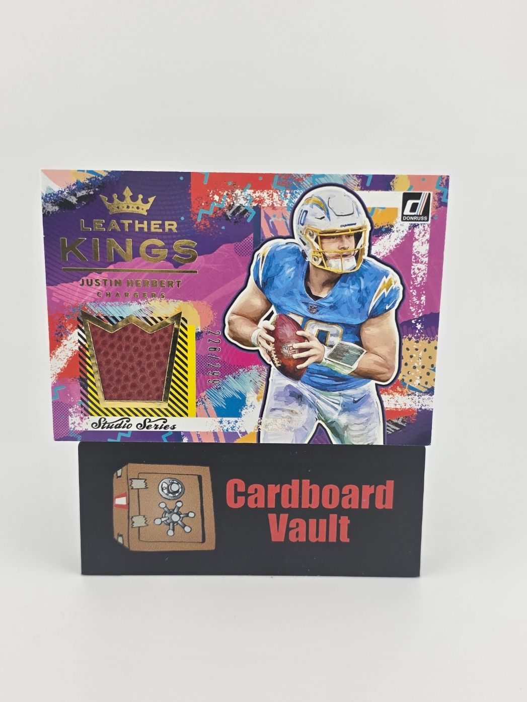 2021 Donruss Justin Herbert Leather Kings #LK1 226/299