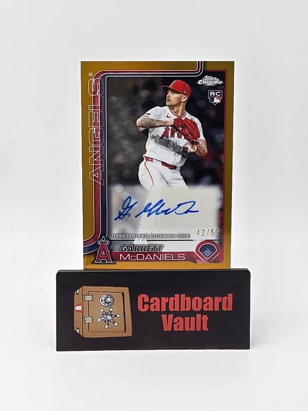 2025 Topps Chrome Garrett McDaniels Autograph #AC-GM 42/50