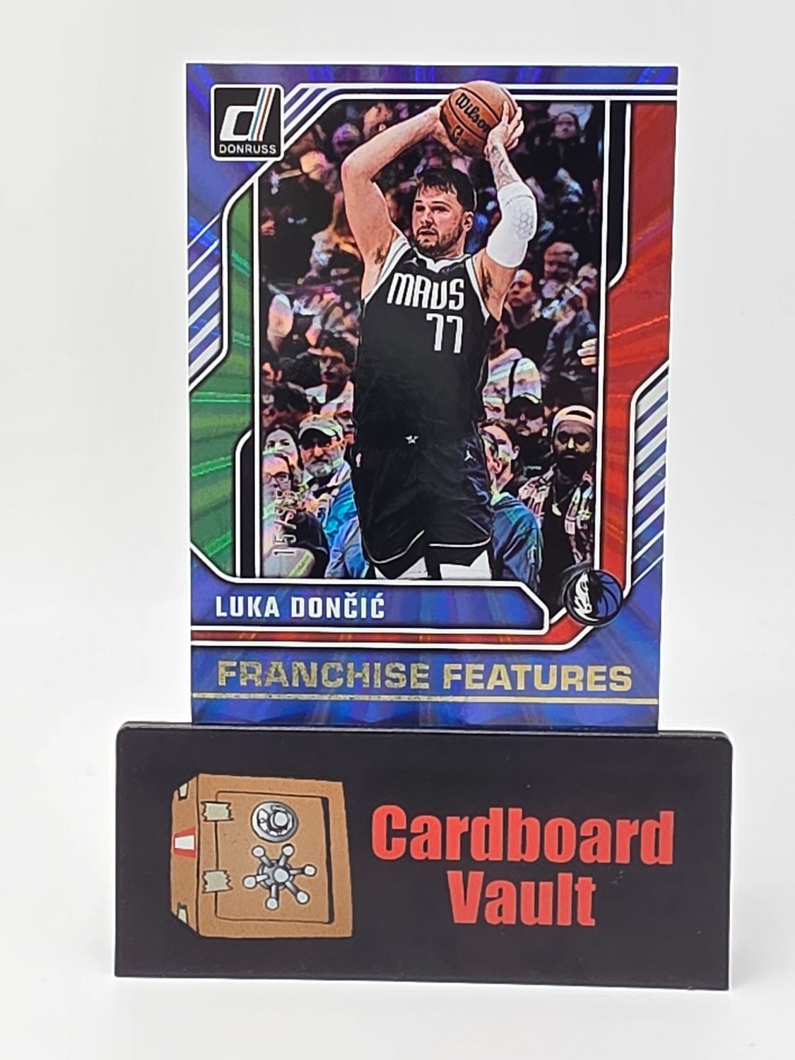 2004-25 Donruss Luka Doncic Franchise Features #17 Holo Red Green Laser 15/75
