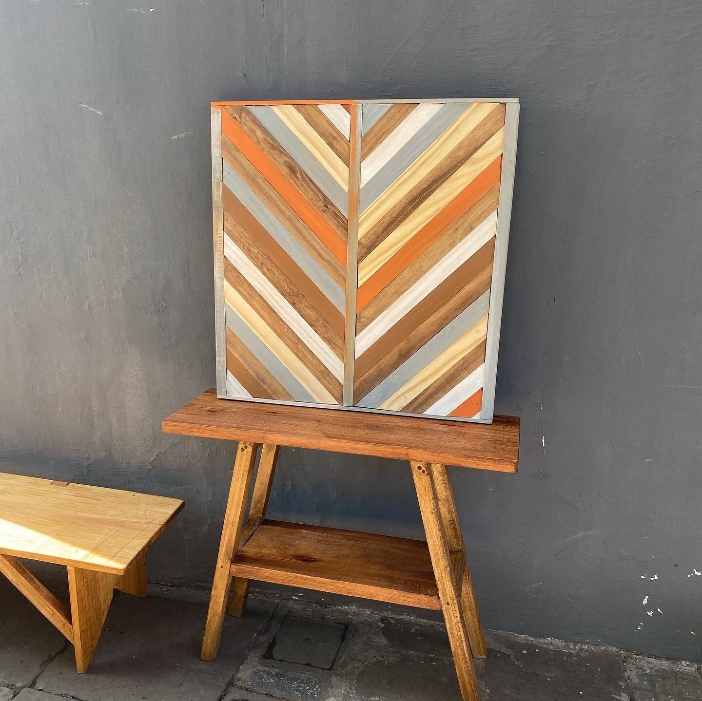 WOODEN CHART
