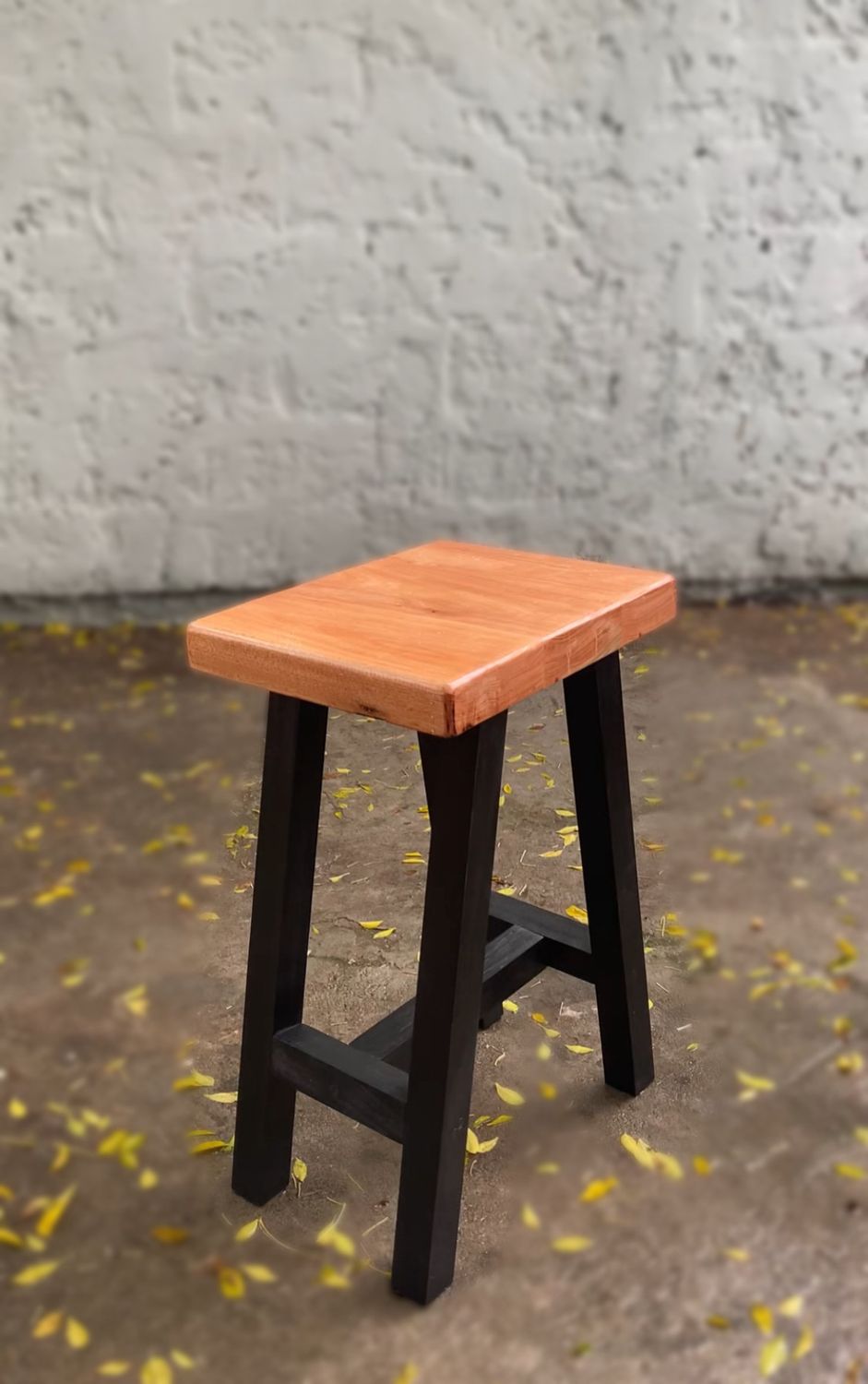 TAURETE / BANCO de MADERA OLMO
