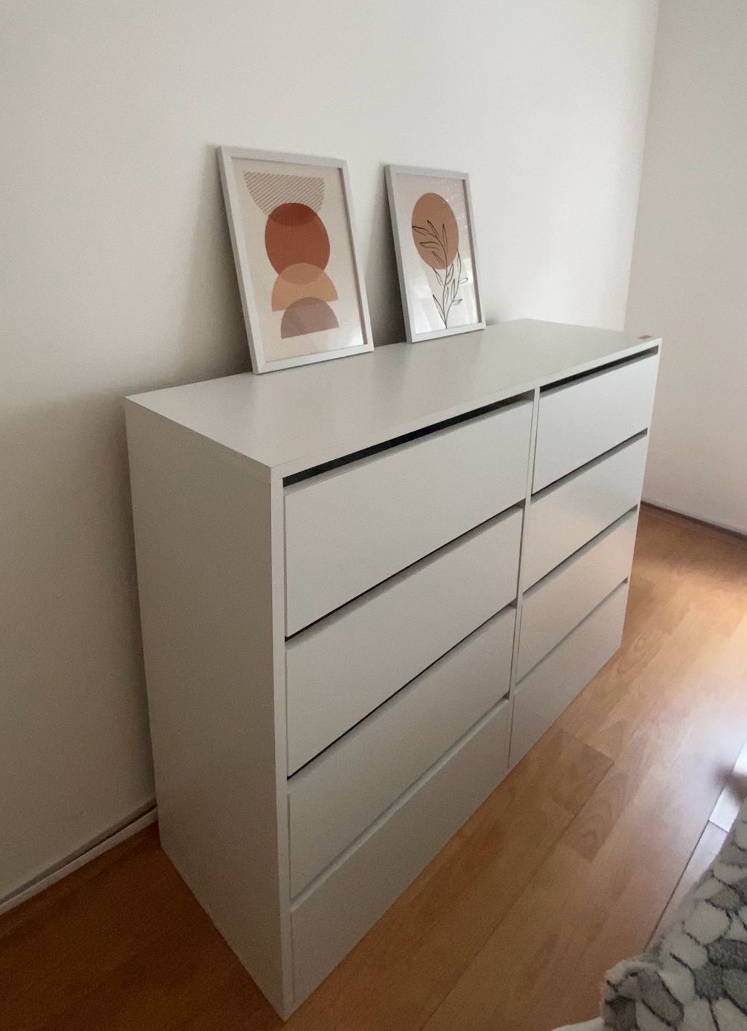 COMODA ALBA
