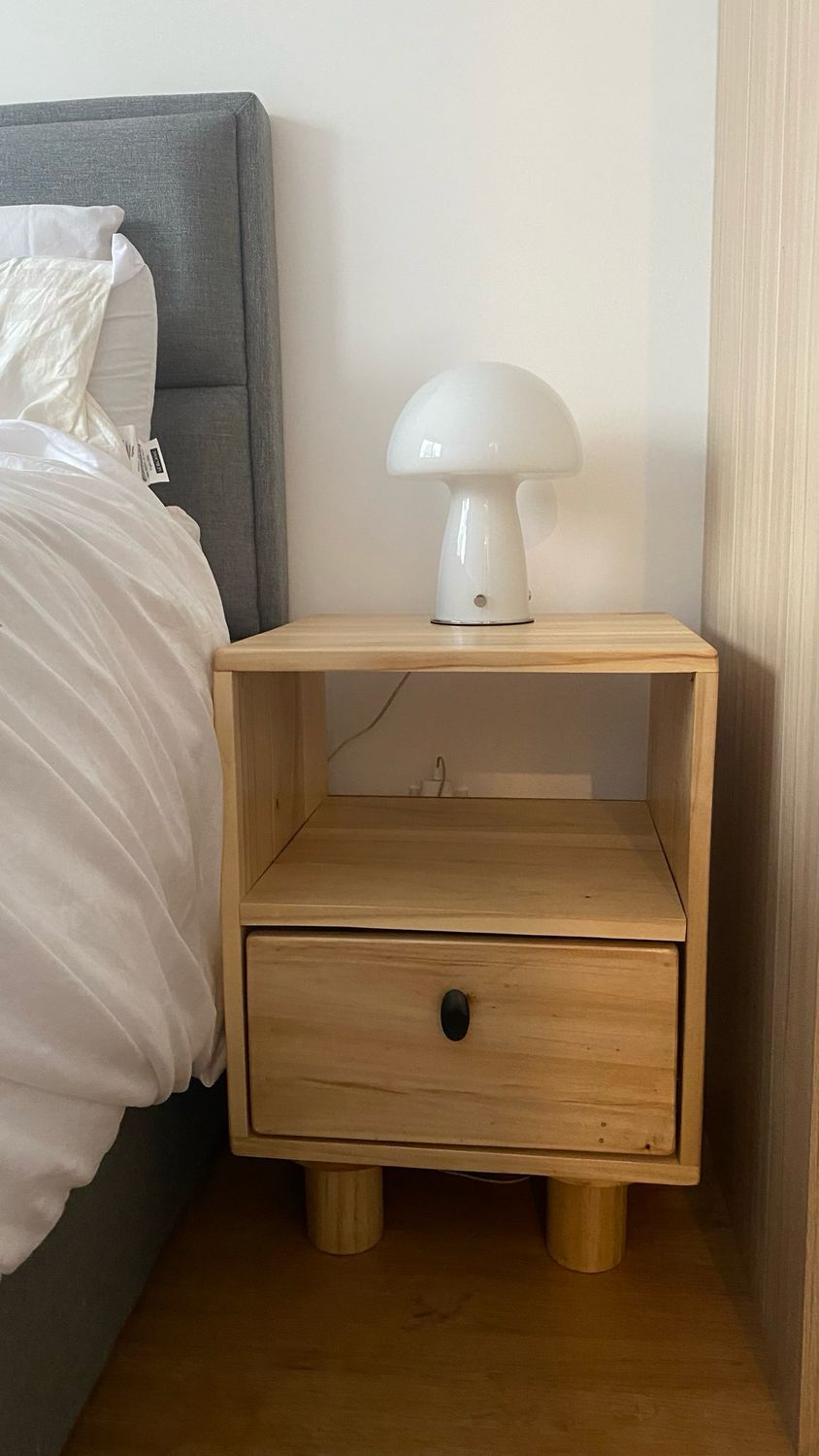MESA DE LUZ HONG