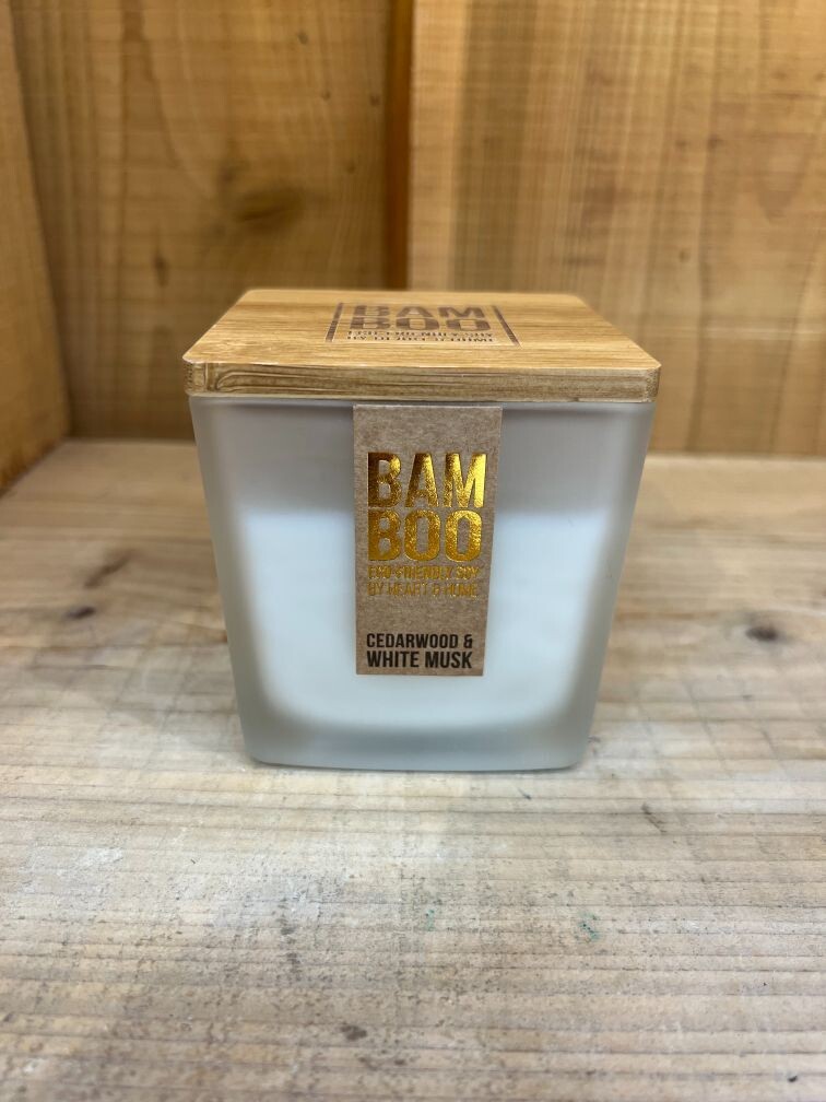 Cedarwood & White Musk – Large Candle (210g)