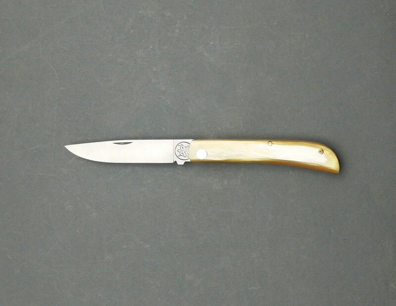 BLUE FARM | Due Buoi Knives. Pocket Honey Horn knife