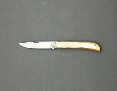 BLUE FARM | Due Buoi Knives. Pocket Honey Horn knife