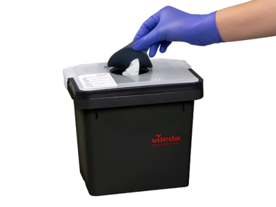 BLUE FARM | Vileda Professional. SafePlus. 99.99% cleaning and sanitizing system