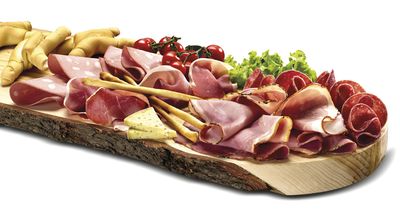 Slicers and meat slicers