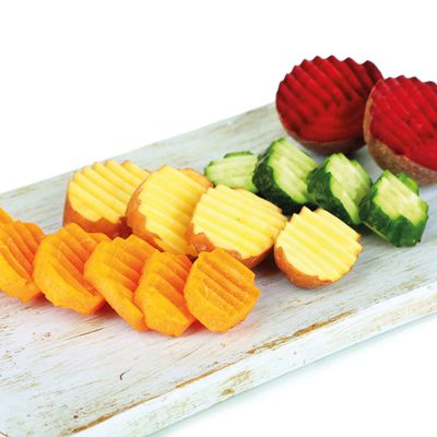Mozzarella cutter, grater and vegetable cutter