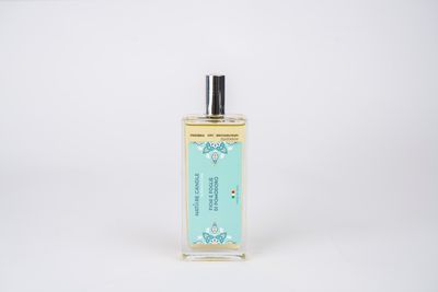 KALINDRA | B Casa. Ambient fragrances spray. Mediterranean Line: Figs and tomato leaves. 100 ml / 3.38 fl oz