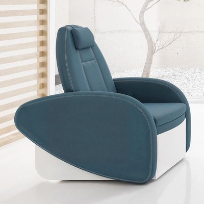 BLUE FARM | Vismara. Tahiti. Podiatry spa chair