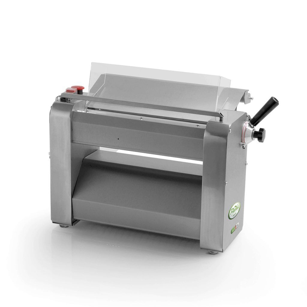 KALINDRA | FAMA. Professional dough sheeter with wooden or stainless steel roller, 40 cm