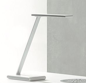 BLUE FARM | Vismara. Low consumption LED nail lamp