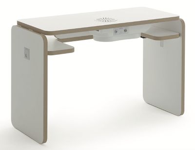 BLUE FARM | Vismara. Nat. MaMatt white manicure table edged in ribbed wood