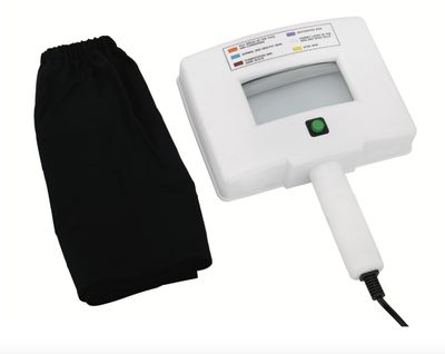 BLUE FARM | Weelko. Diagnos. Portable Wood Lamp