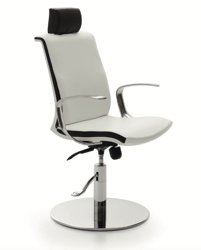 BLUE FARM | Vismara. Sedia Make-up. Armchair available in 12 colours