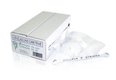 BLUE FARM | GR. HD paper / polyethylene in pre-cut rolls. 180 x 200 cm