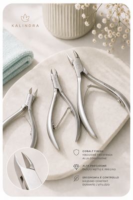 Nails &amp; Hands – Kobalt-Nagelzangen