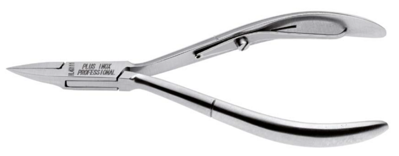 Nagelzange für eingewachsene Nägel X-Care mit runder Spitze, eingelassen und mit Federstange. Hergestellt aus hochkohlenstoffhaltigem Edelstahl. Kalindra cutlery