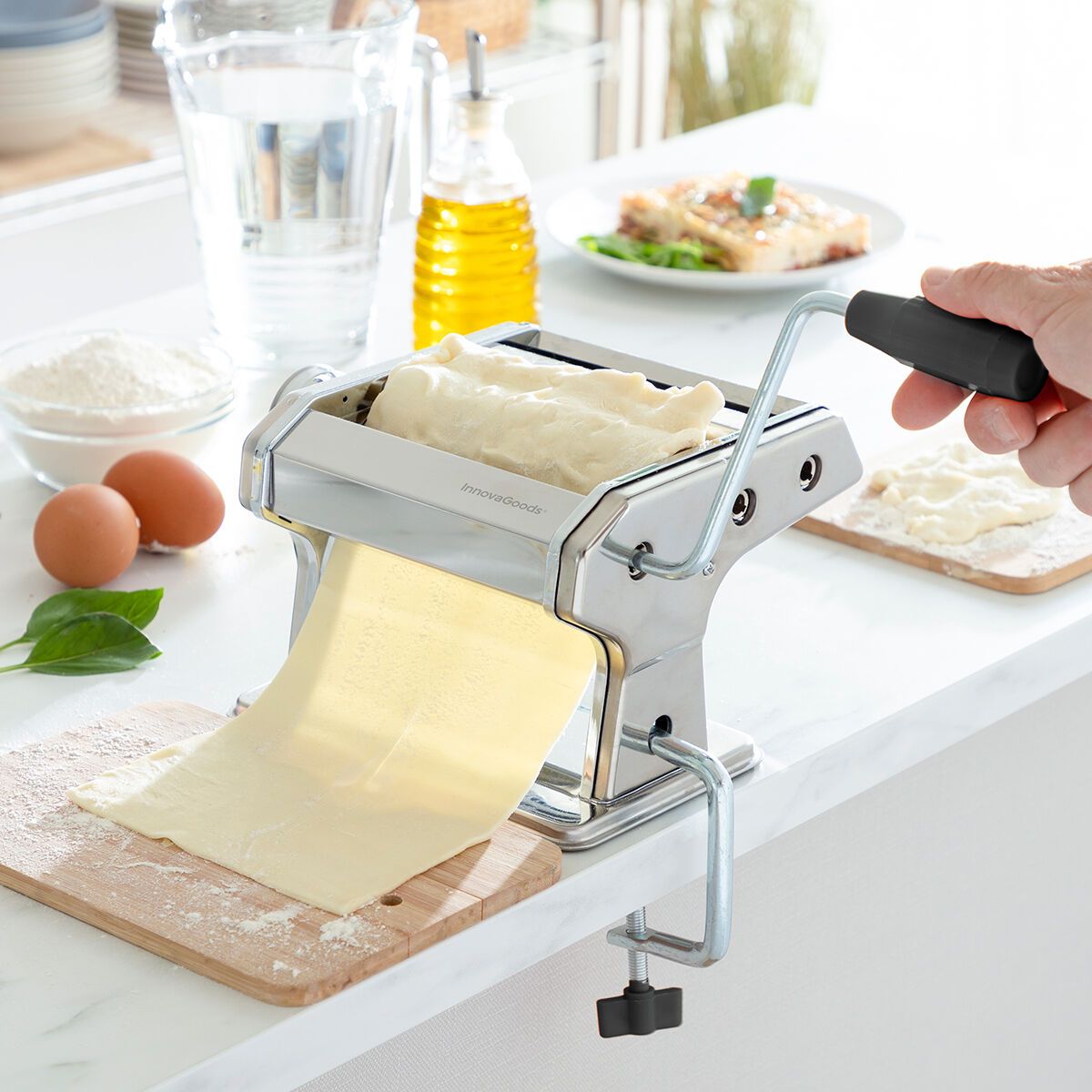 KALINDRA | BB. Machine for making Fresh Pasta with Recipes Frashta InnovaGoods