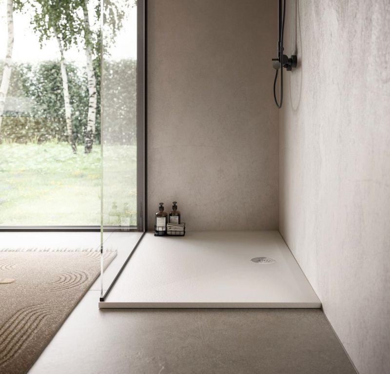 BLUELINE | Verre. Air. Receveurs de douche en MineraLite. 3 modèles et 3 couleurs disponibles