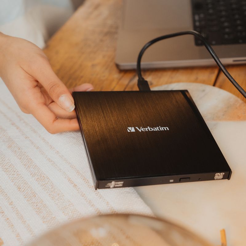 Masterizzatore CD/DVD slimline esterno con connessione USB-C - Verbatim - 43886 VERBATIM