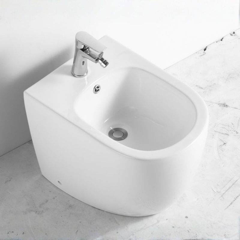 Bidet a pavimento filo muro FB53B in ceramica 52.5x37x41H cm bianco Effezeta Bidet a pavimento filo muro FB53B in ceramica 52.5x37x41H cm bianco Effezeta