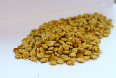 Lemon Pepper Ranch Snack Crackers