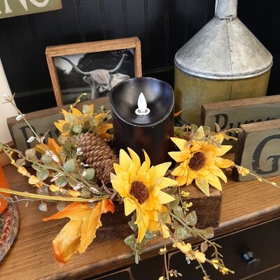 Fall Wooden Centerpiece