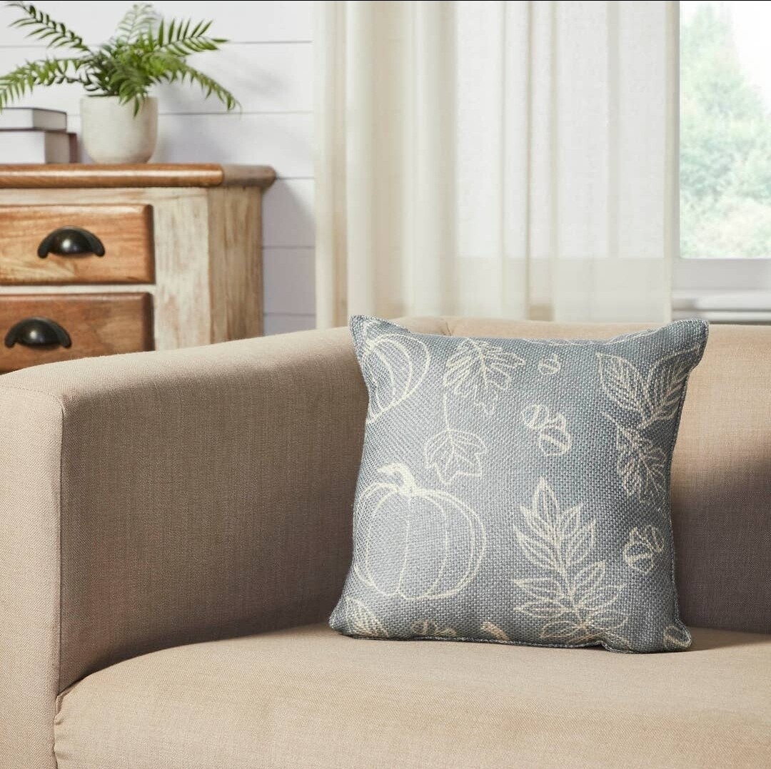 Silhouette Pumpkin Grey Pillow