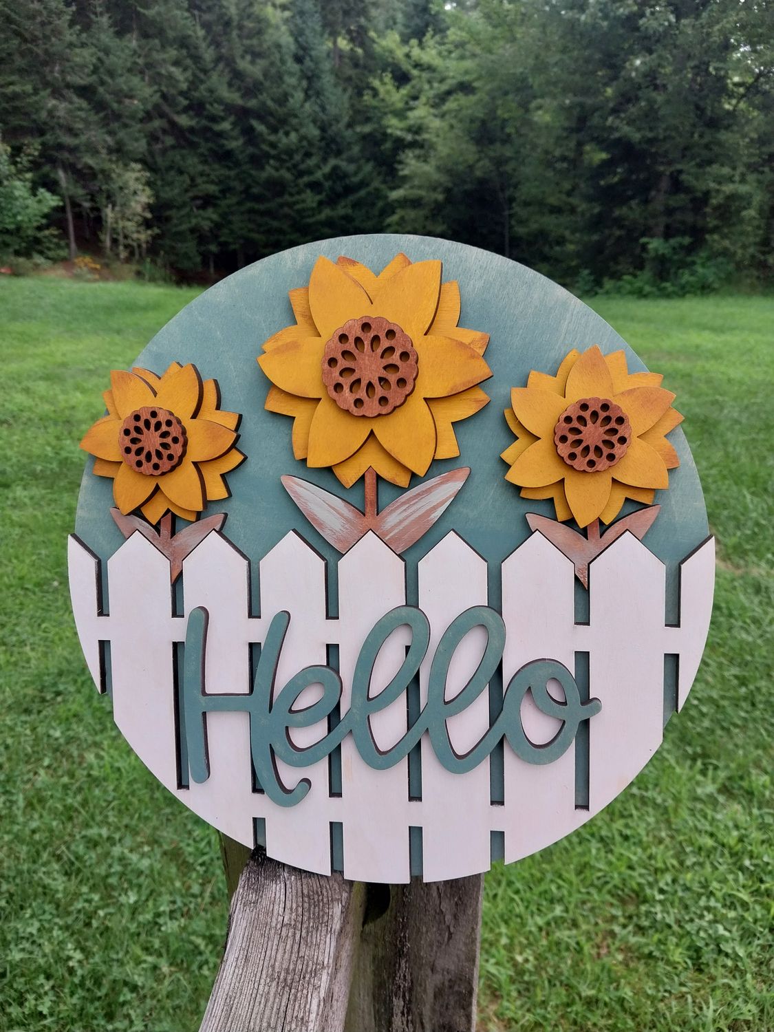 Hello Sunflower Sign