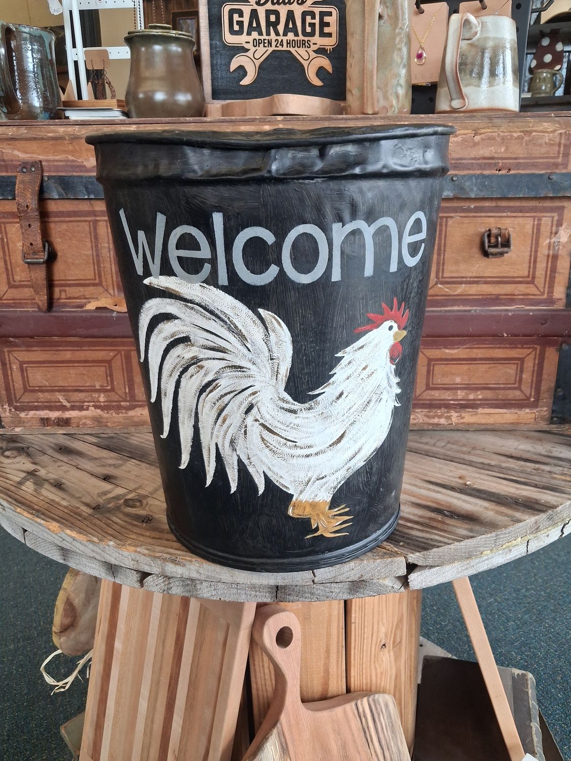 Rooster Sap Bucket