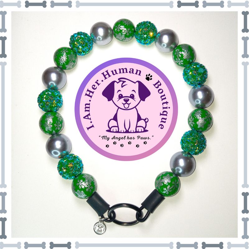 Christmas, Green, Silver Snowflakes, Rhinestones, Pearls, Chunky Glam Bead Dog Collar, Bubblegum Bead Dog Collar, Beaded Dog Collar, Bubblegum Beaded Collar, Acrylic