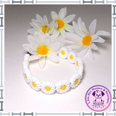 Floral Silicone Beaded Dog Collar, Daises, White, Yellow, Beaded Dog Necklace, Dog Pearls, Mini Beaded Dog Collar, Silicone Beaded Collar